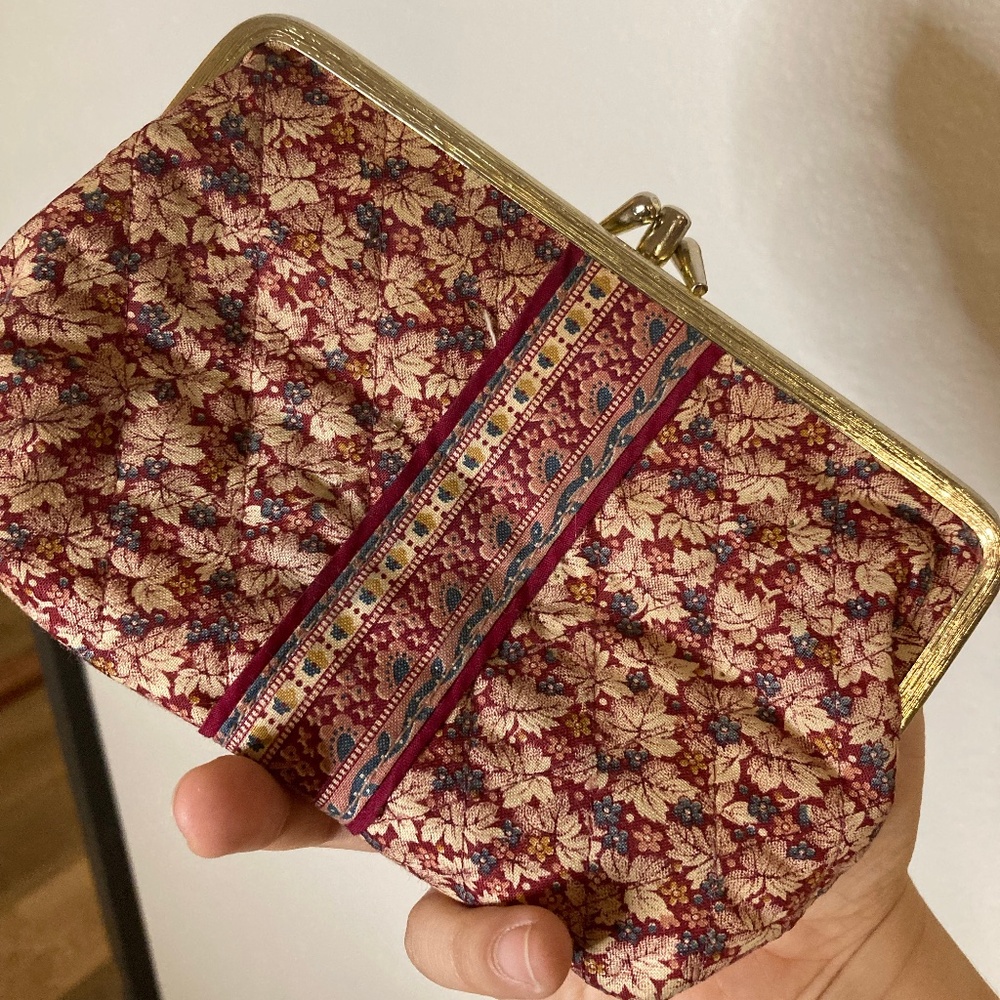 vintage quilted kiss lock plastic lined cosmetic makeup bag